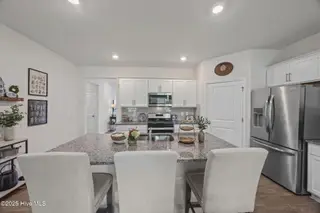731 Lake Tyler Drive, New Bern, NC 28560 – photo 12: 33-web-or-mls-0C0A3593