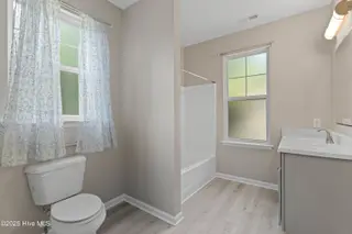 218 Spring Drive, Jacksonville, NC 28540 – photo 13: 19 (6)