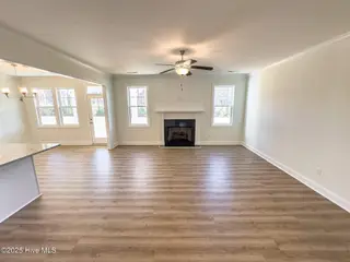107 Freedom Park Road, Beaufort, NC 28516 – photo 4: Living Room