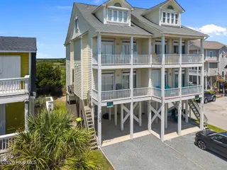 3809 Island Drive, North Topsail Beach, NC 28460 – photo 5: 3809 Island Dr, North Topsail Beach