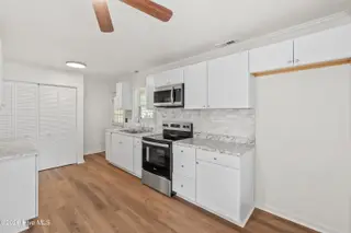 110 Pritchard Street, Elizabeth City, NC 27909 — 3-bedroom home, Elizabeth City, NC, photo 8 of 32: 10-print-10_Pritchard St