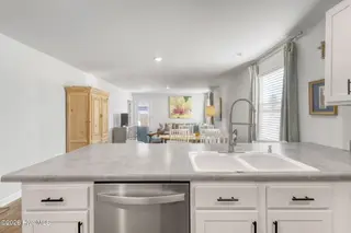 114 Cleat Drive 370, Surf City, NC 28445 – photo 9: 38-web-or-mls-IMG_9416