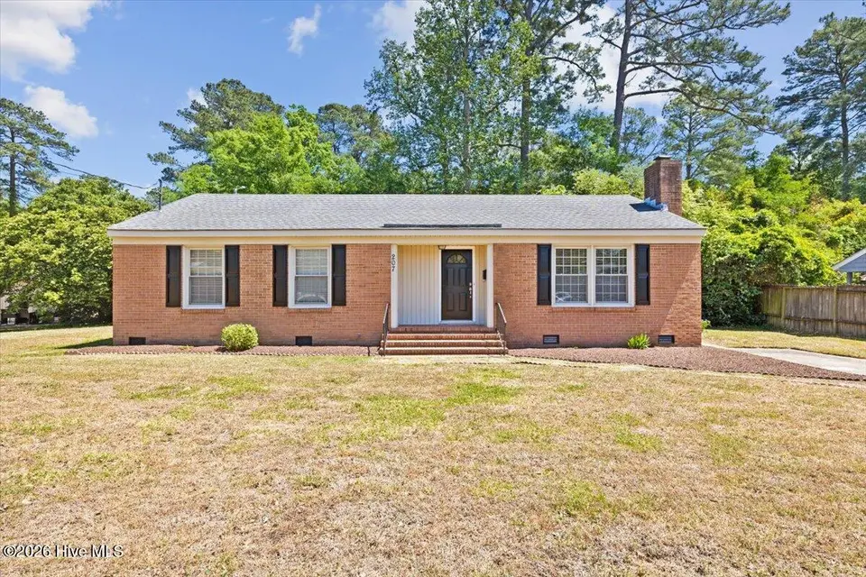 207 S Englewood Drive, Rocky Mount, NC 27804 – photo 1 of 25: Exterior Front