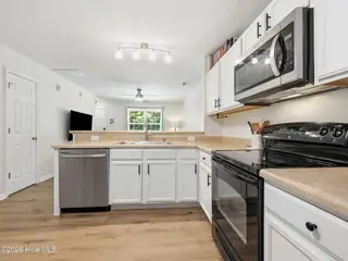 1404 Old Folkstone Road 7, Sneads Ferry, NC 28460 – photo 18: 19-web-or-mls-1404 Apt 7 Old Folkstone R