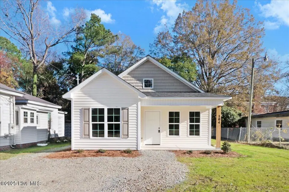 104 N Slocumb Street, Goldsboro, NC 27530 – photo 1 of 21: 01-104 N Slocumb St-1