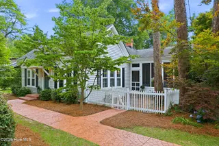 360 S Ashe Street, Southern Pines, NC 28387 – photo 9: Sayer_360SAshe-0009
