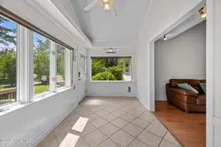 2014 Center Avenue, New Bern, NC 28560 – photo 18: Front Entrance