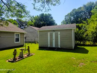 3611 Windy Trail, New Bern, NC 28560 — 2-bedroom home in Taylors Creek, New Bern, NC, photo 17 of 18