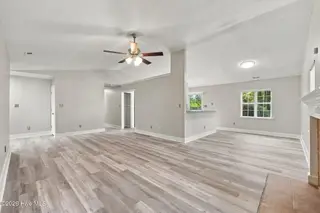 262 S Creek Drive, Jacksonville, NC 28540 — 3-bedroom home in South Creek, Jacksonville, NC, photo 10 of 56: 9-web-or-mls-IMG_3096