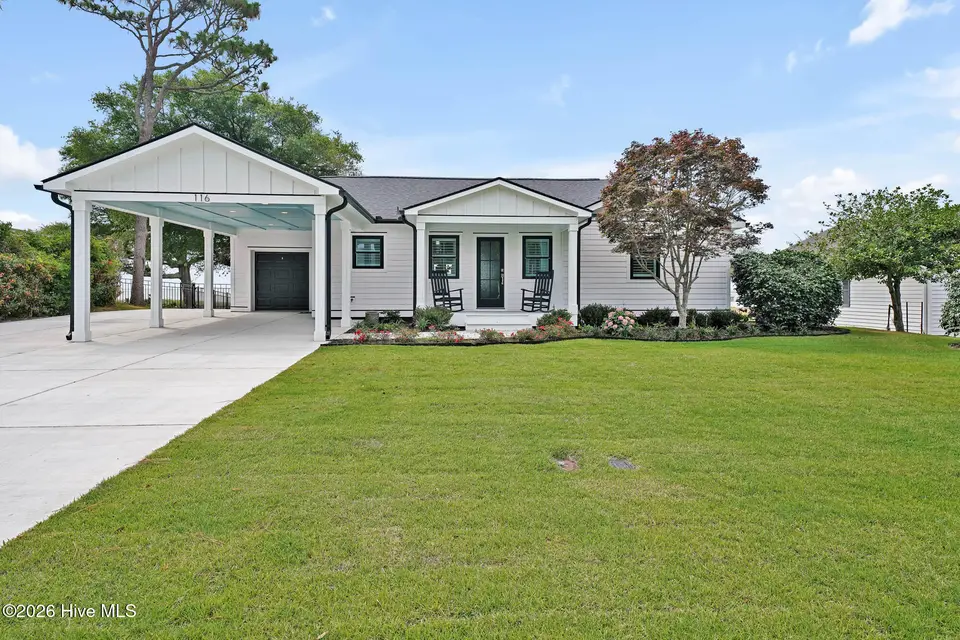 116 River Drive, Southport, NC 28461 – photo 1 of 40