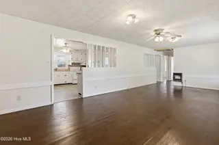 204 Glenburnie Drive, New Bern, NC 28560 – photo 2: 2_img_2403