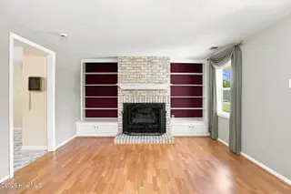 910 Old Grantham Road, Goldsboro, NC 27530 – photo 19: Living Room