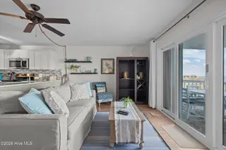 1225 Lake Park Boulevard S 1a, Carolina Beach, NC 28428 – photo 19: 49-web-or-mls-DSC04894