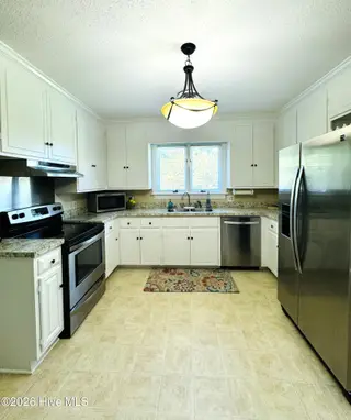 2128 Rivershore Road, Elizabeth City, NC 27909 — 3-bedroom home in Winslow Acres, Elizabeth City, NC, photo 16 of 48: Kitchen 2