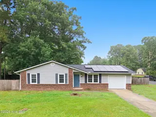 407 Kenwood Drive, Jacksonville, NC 28540 – photo 2