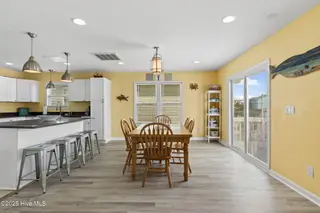 1414 E Beach Drive, Oak Island, NC 28465 – photo 18: 20-web-or-mls-CAMMediaLLC.com (20 of 55)