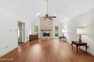 900 Crane Drive, New Bern, NC 28560 – photo 5: 27-web-or-mls-0C0A1283_edit