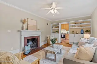 109 Wayne Drive, Wilmington, NC 28403 – photo 3: 23-web-or-mls-DSC00600