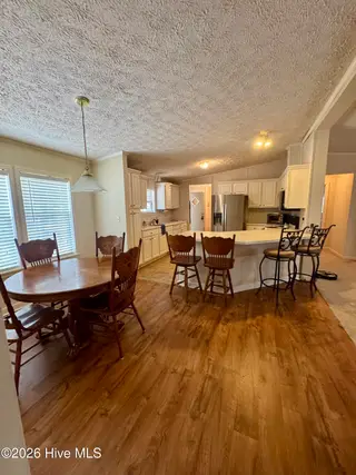 616 7th Street SE, Bolivia, NC 28422 — 3-bedroom manufactured home in Sunset Harbor, Bolivia, NC, photo 8 of 24