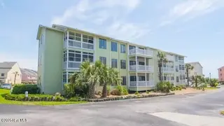 9201 Coast Guard Road E-101, Emerald Isle, NC 28594 – photo 2: Easy One Level