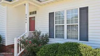 2954 Sherwin Downs Drive, Grimesland, NC 27837 – photo 5: 24-web-or-mls-2954 Sherwin Downs Drive-9