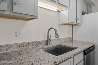 1208 Caracara Drive, New Bern, NC 28560 – photo 13: 31-web-or-mls-DSC_9123