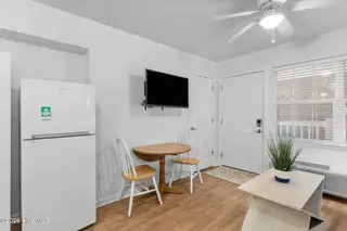 2401 W Fort Macon Road 244, Atlantic Beach, NC 28512 – photo 7: 26-web-or-mls-_S3A4797