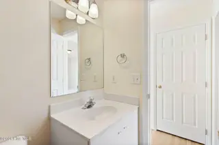 717 Settlers Lane, Kure Beach, NC 28449 – photo 20: 24_IMG_1595