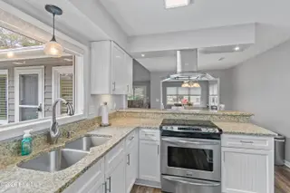 606 Camellia Lane, Sunset Beach, NC 28468 – photo 14: Kitchen