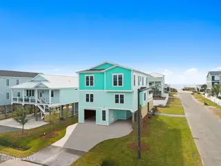 5201 E Pelican Drive, Oak Island, NC 28465 – photo 4: 2-web-or-mls-Cammediallc.com (4 of 61)