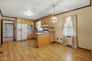 1719 Lipscomb Road E, Wilson, NC 27893 — 3-bedroom home, Wilson, NC, photo 7 of 28: 31-179 Lipscomb Rd-31