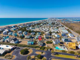 117 Island Quay Court, Atlantic Beach, NC 28512 – photo 9: Ocean front community home