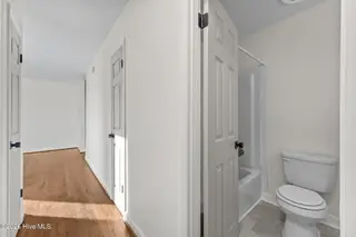 117 Sheffield Road, Jacksonville, NC 28546 – photo 22: 47-web-or-mls-_RAD2235