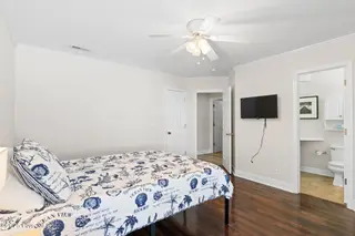 103 NE 5th Street, Oak Island, NC 28465 – photo 22: 24-web-or-mls-CAMMediaLLC.com (24 of 40)