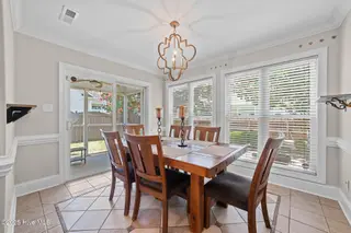 1620 Brook Hollow Drive A, Greenville, NC 27834 – photo 18: 24-web-or-mls-LHV_8328
