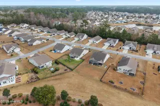 2086 Castlebridge Court NW, Calabash, NC 28467 — 3-bedroom home in Spring Mill, Calabash, NC, photo 6 of 59: 2086 castlebridge ct nw - 11