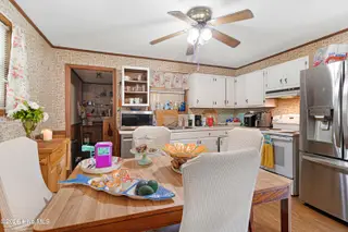 500 Maple Lane, Morehead City, NC 28557 – photo 8: Kitchen