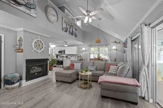 131 Purdie Drive, Emerald Isle, NC 28594 – photo 16: 131 Purdie Drive