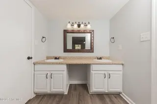 353 Potters Hill Road, Richlands, NC 28574 — 3-bedroom home, Richlands, NC, photo 16 of 32: 34MASTER