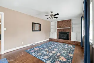3007 Anderson Road N, Wilson, NC 27896 – photo 2: Living Area