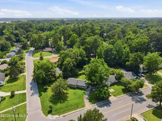 501 Henderson Drive, Jacksonville, NC 28540 – photo 4
