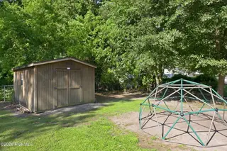 460 Primrose Lane, Winterville, NC 28590 – photo 12: 12-web-or-mls-BLS_0004