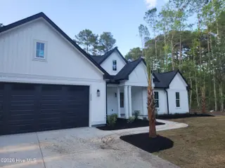 520 Boundaryline Drive NW, Calabash, NC 28467 – photo 5: 20260514_184510