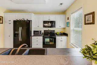 2510 Lumberton Road, Southport, NC 28461 — 3-bedroom home in Boiling Spring Lakes, Southport, NC, photo 15 of 49: 2510 Lumberton-16