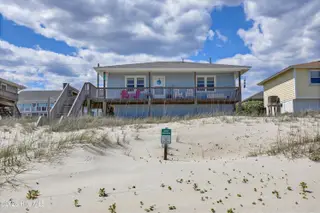 2704 S Shore Drive, Surf City, NC 28445 – photo 6: 028_6g8a3585_138