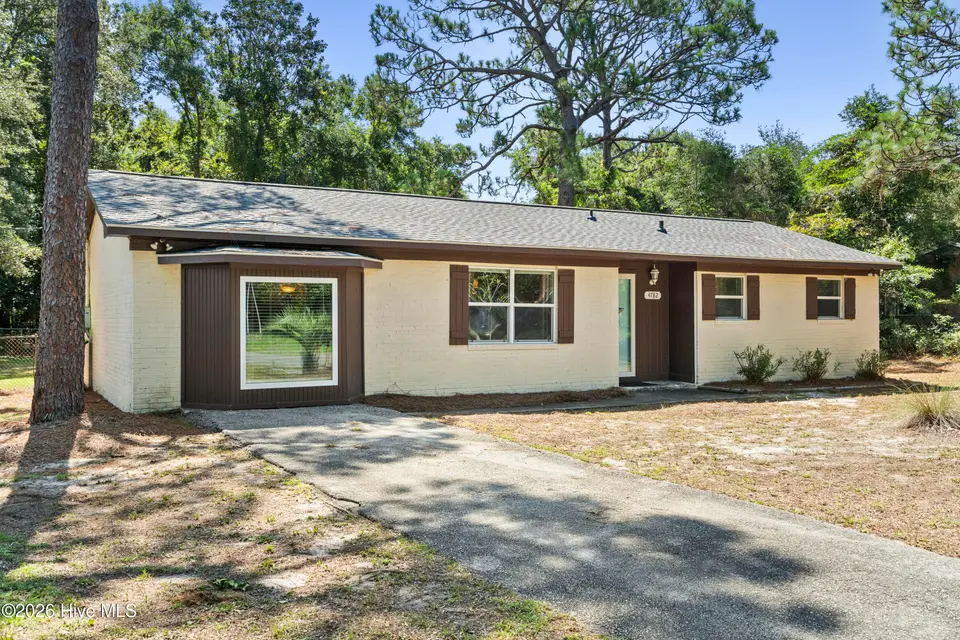 4782 Oakview Drive SE, Southport, NC 28461 — 3-bedroom home in Dutchman Acres, Southport, NC, photo 1 of 33