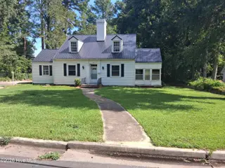 404 Wilson Avenue, Kinston, NC 28501 – photo 1: 7838