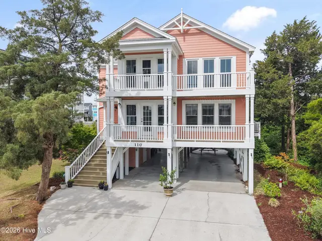 110 Heron Drive, Holden Beach, NC 28462