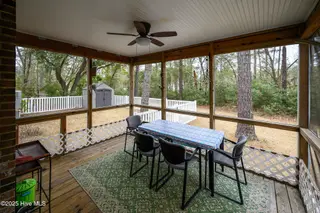 6203 Gondolier Drive, New Bern, NC 28560 – photo 5: Screened Back Porch