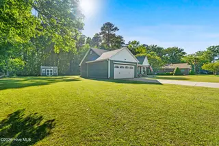 115 Bayshore Drive, Elizabeth City, NC 27909 — 3-bedroom home in Brickhouse Point, Elizabeth City, NC, photo 10 of 45: 15_dsc00015